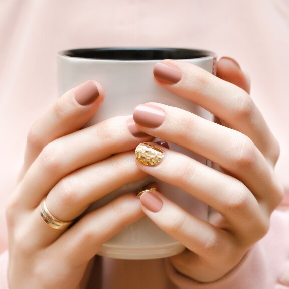 Bella-Dolche-Nails-Spa-Nail-salon-in-Bothell-Washington-98012_2712.jpg